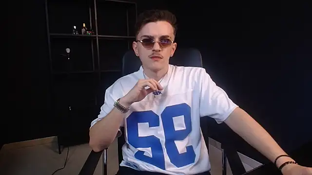 FelixStarkk webcam show