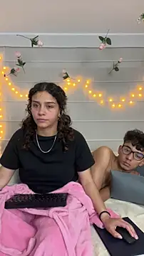 Chat XXX en directo de Sarabubbie