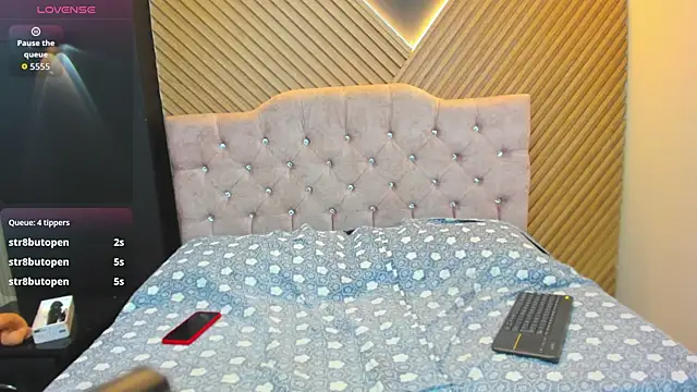 Amapolaa1's Live XXX Chat