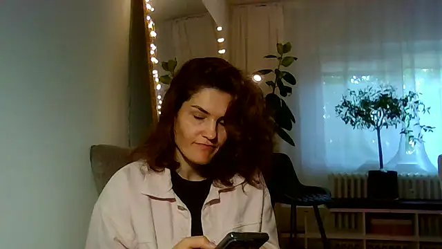 צ'אט XXX בשידור חי של Ms-Lust1-