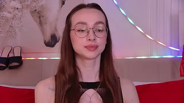 Emily_Simon Live XXX Chat