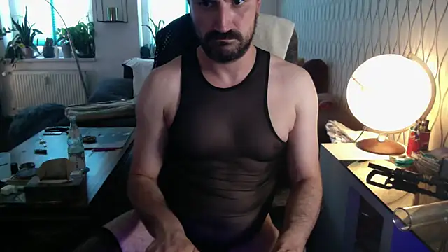 tomz0819 Live XXX-Chat