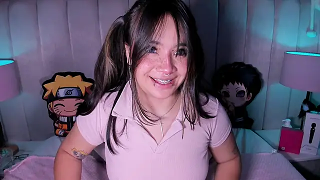 Amara_Kazumi Live XXX-Chat