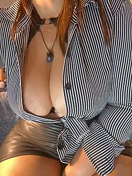Paulette-squirt XXX чат на живо