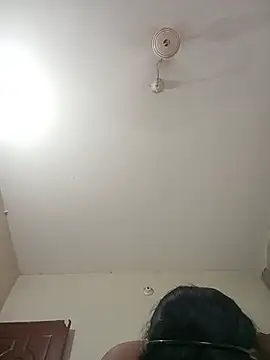 Neha-Roy Obrolan Langsung XXX