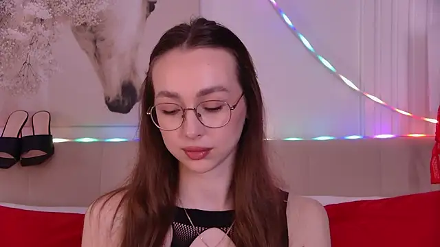 Emily_Simon 现场XXX聊天