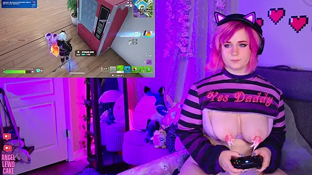 Angel-Lewd-Cake Chat XXX in diretta