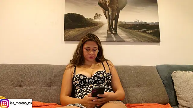 BabyKathy Adlı Modelin Canlı XXX Sohbeti