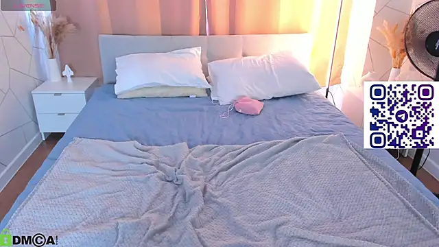 Tiffany-Grace's Live XXX Chat