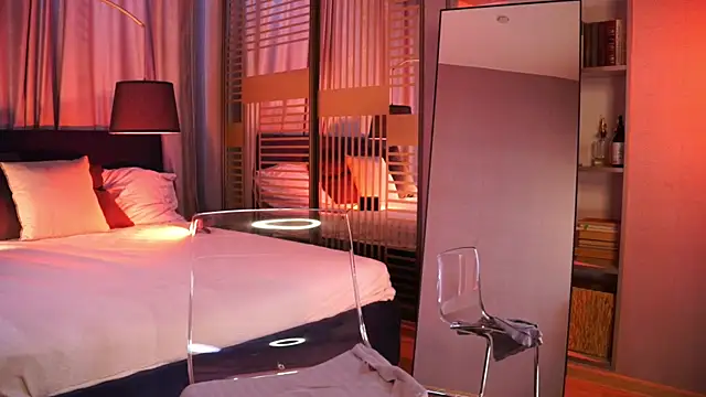EvaBloomm – Naživo XXX chat