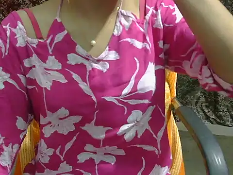 Adorable_Ayesha Chat XXX in diretta