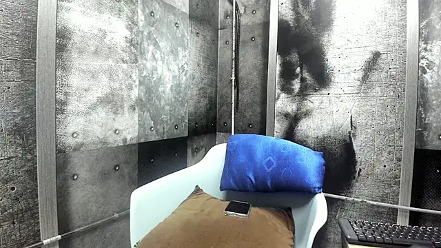 Gury_tattoo Chat XXX in diretta