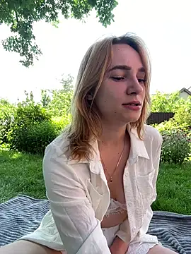 SugarDanger's Live XXX Chat