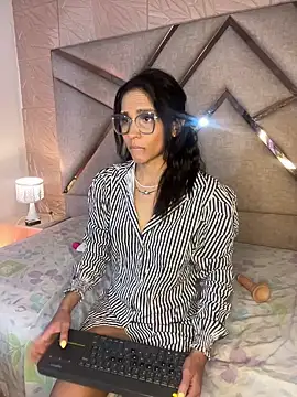 Chat XXX Live sophie_pariss