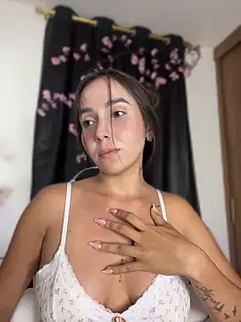 Scarlett05 – Live XXX-chat