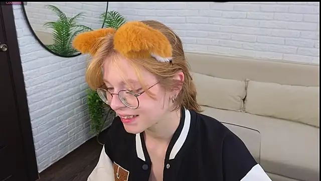 FoxxyyPolly: απευθείας συνομιλία ΧΧΧ