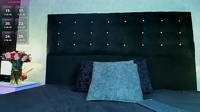 XXX chat uživo modela Zlatna_Oficial