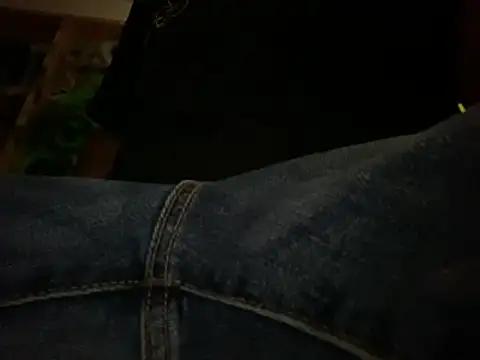 XXX chat uživo modela GusanoDelicioso