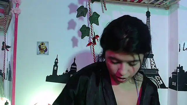 petite_coral's Live XXX Chat