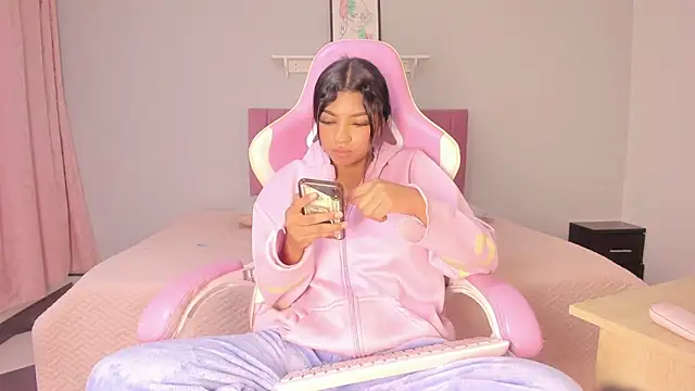 agyness_bell's Live XXX Chat