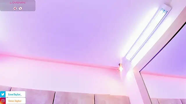 Sembang XXX Secara Langsung Eevee_Taylor