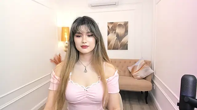 AnneTLi's Live XXX Chat