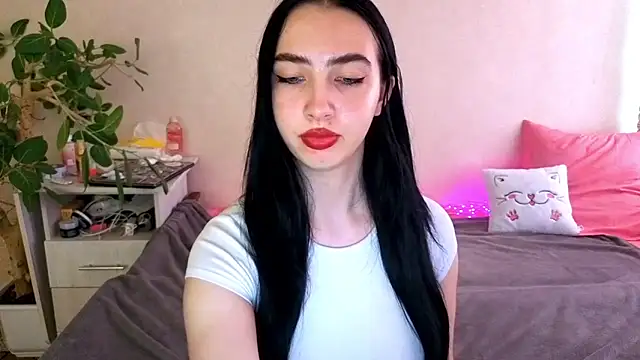 Živý XXX chat WildKittenX_
