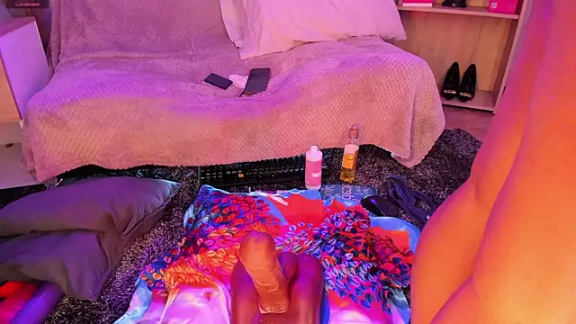 Tylla__ Live XXX-Chat