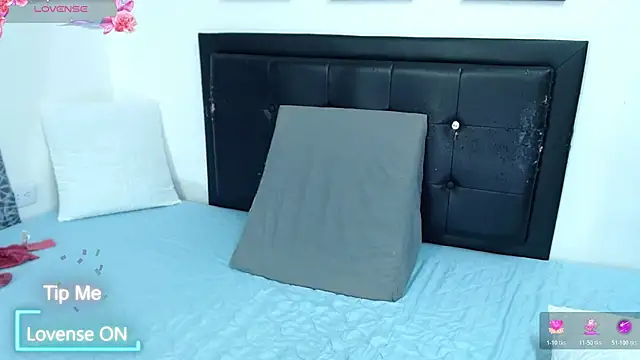 KellyJoness_ 现场XXX聊天