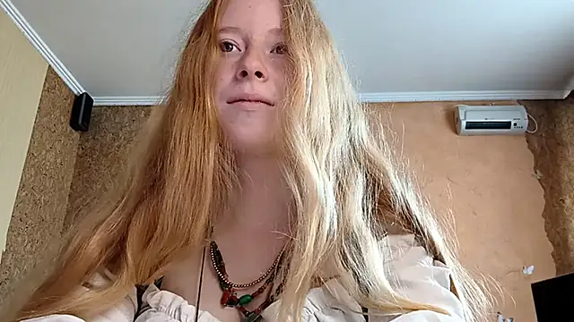 XXX chat uživo modela KateVibe_01