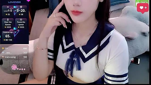 Dully_ana Adlı Modelin Canlı XXX Sohbeti