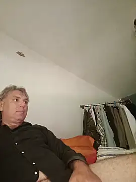 Saysomething3's Live XXX Chat