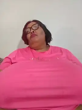 nancy111 – Naživo XXX chat