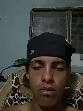 دردشة Aleexxx_2005 الجنسية المباشرة
