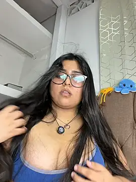 virginbrunette99's Live XXX Chat