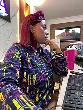 Kloe_rousse01 Chat XXX live