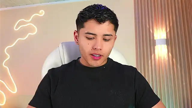 MatiasKorn – Live XXX-chat