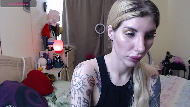 BLACKPeonyy Live XXX-chat