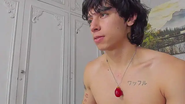 Tyler_durten live XXX chat