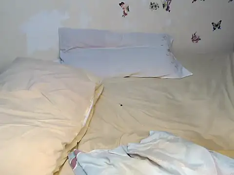 pinkeie_ Adlı Modelin Canlı XXX Sohbeti