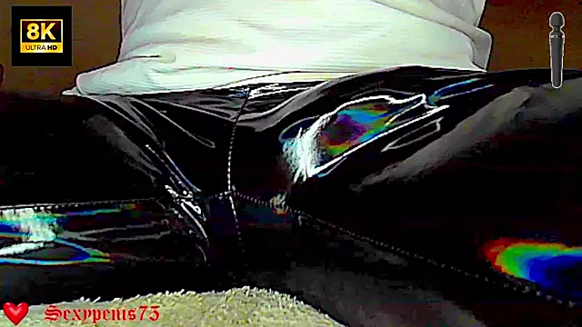 sexypenis75 Chat XXX in diretta