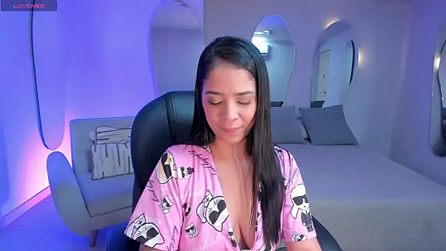 LucyCarter1's Live XXX Chat
