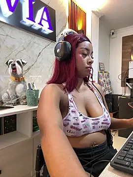 Kloe_rousse01 Live XXX-Chat