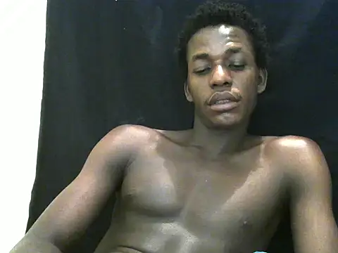 Bigras0011's Live XXX Chat