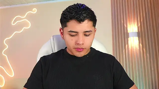 MatiasKorn Live XXX-Chat