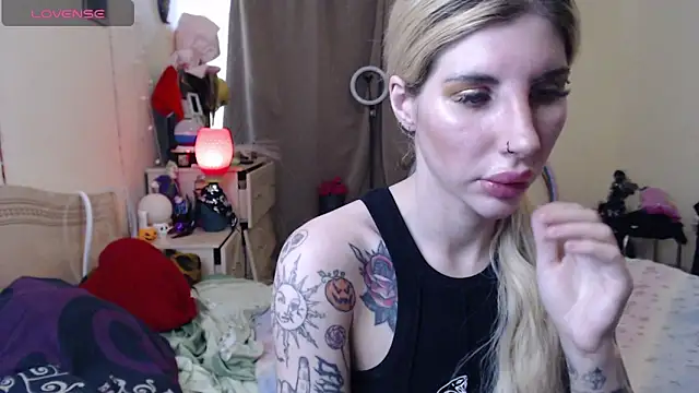 BLACKPeonyy 라이브 XXX 채팅