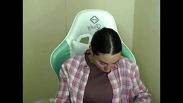 Cammil1a_horn Live XXX-Chat