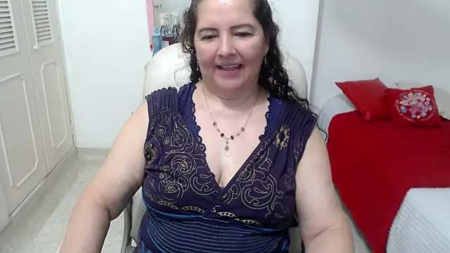 Chatroom XXX en direct de leonela_69