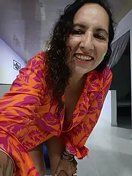 Luna_Naughty1 Obrolan Langsung XXX