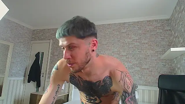 JonahShaw Chat XXX in diretta